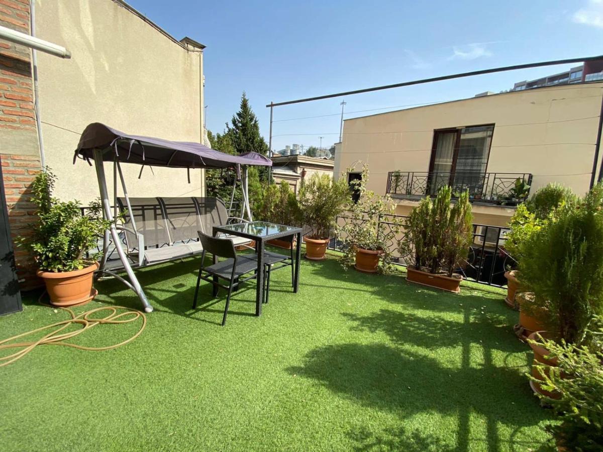 Brand New Apartment With Terrace Тбилиси Екстериор снимка