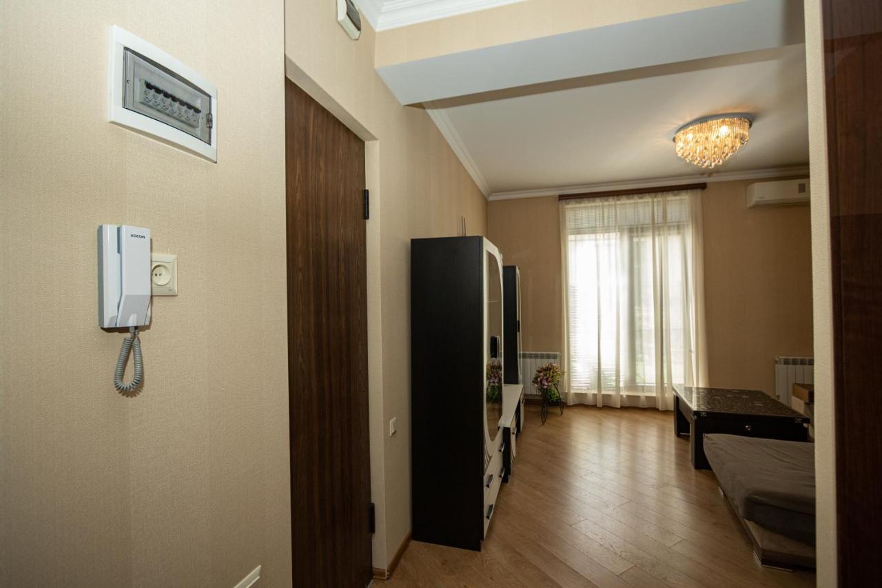 Brand New Apartment With Terrace Тбилиси Екстериор снимка