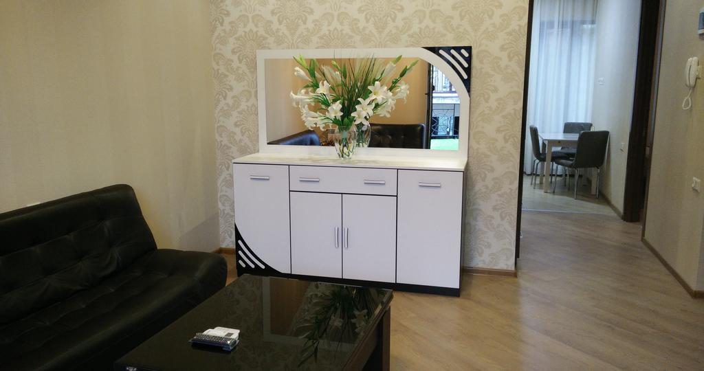 Brand New Apartment With Terrace Тбилиси Екстериор снимка
